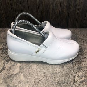 Grey’s Anatomy SoftWalk Clogs